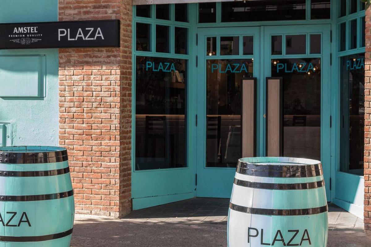 Hostal Plaza Bunuel Exterior foto